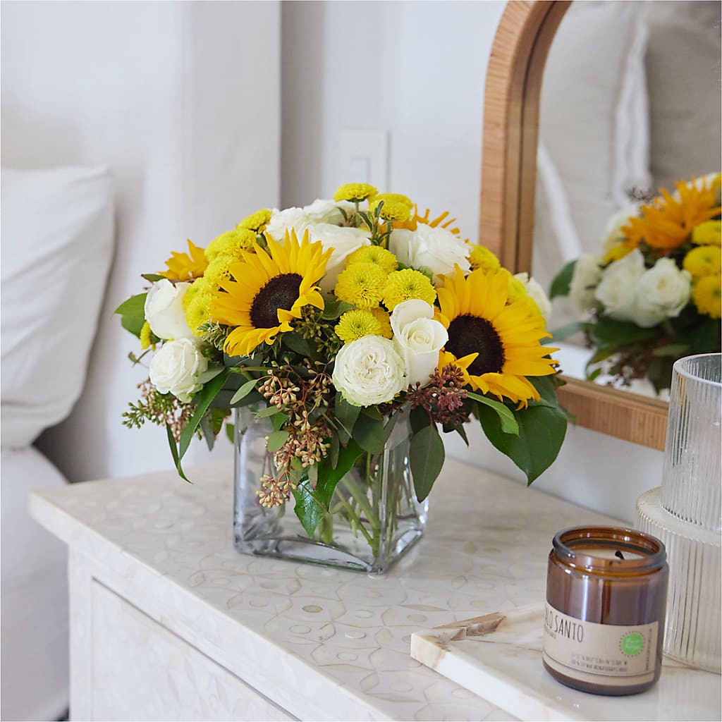 Luminous Morning Bouquet – Usa Flowershop Llc, Pompano Beach FL