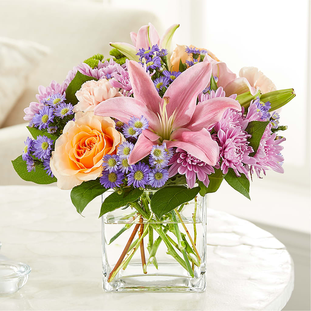 Delicate Details Bouquet – Usa Flowershop Llc, Pompano Beach FL