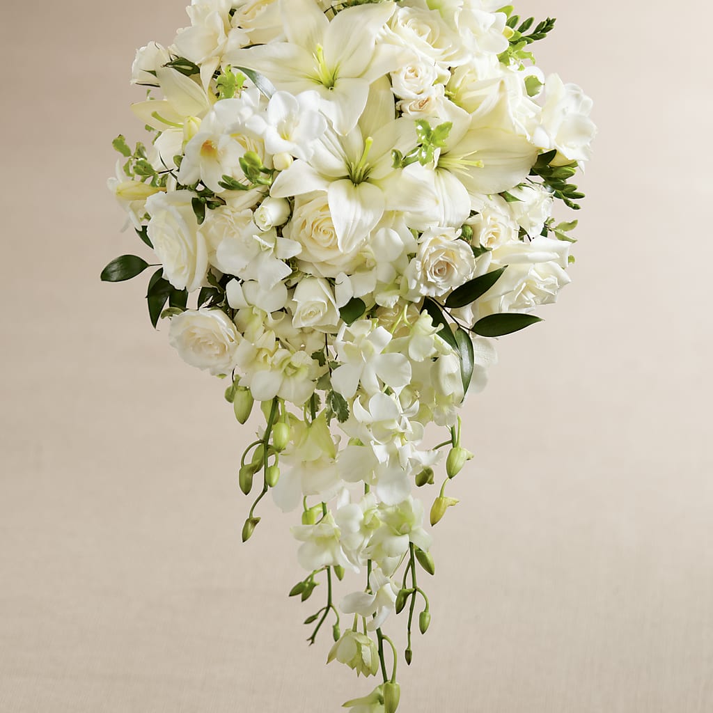 White Wonders Bouquet – Usa Flowershop Llc, Pompano Beach FL