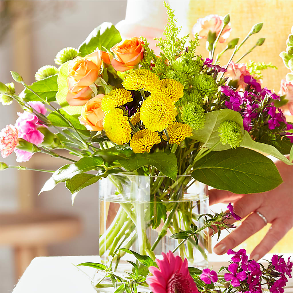 Bold & Bright – A Florist Original –  Usa Flowershop Llc, Pompano Beach FL