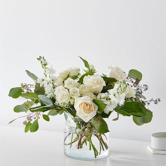 Fresh Linen Bouquet –  Usa Flowershop Llc, Pompano Beach FL