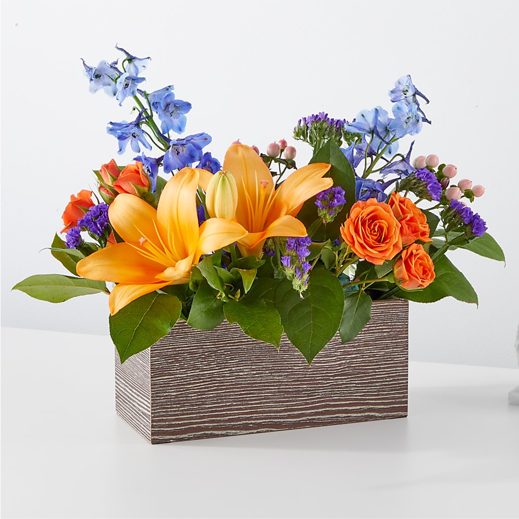 Radiant Citrus Box Bouquet –  Usa Flowershop Llc, Pompano Beach FL