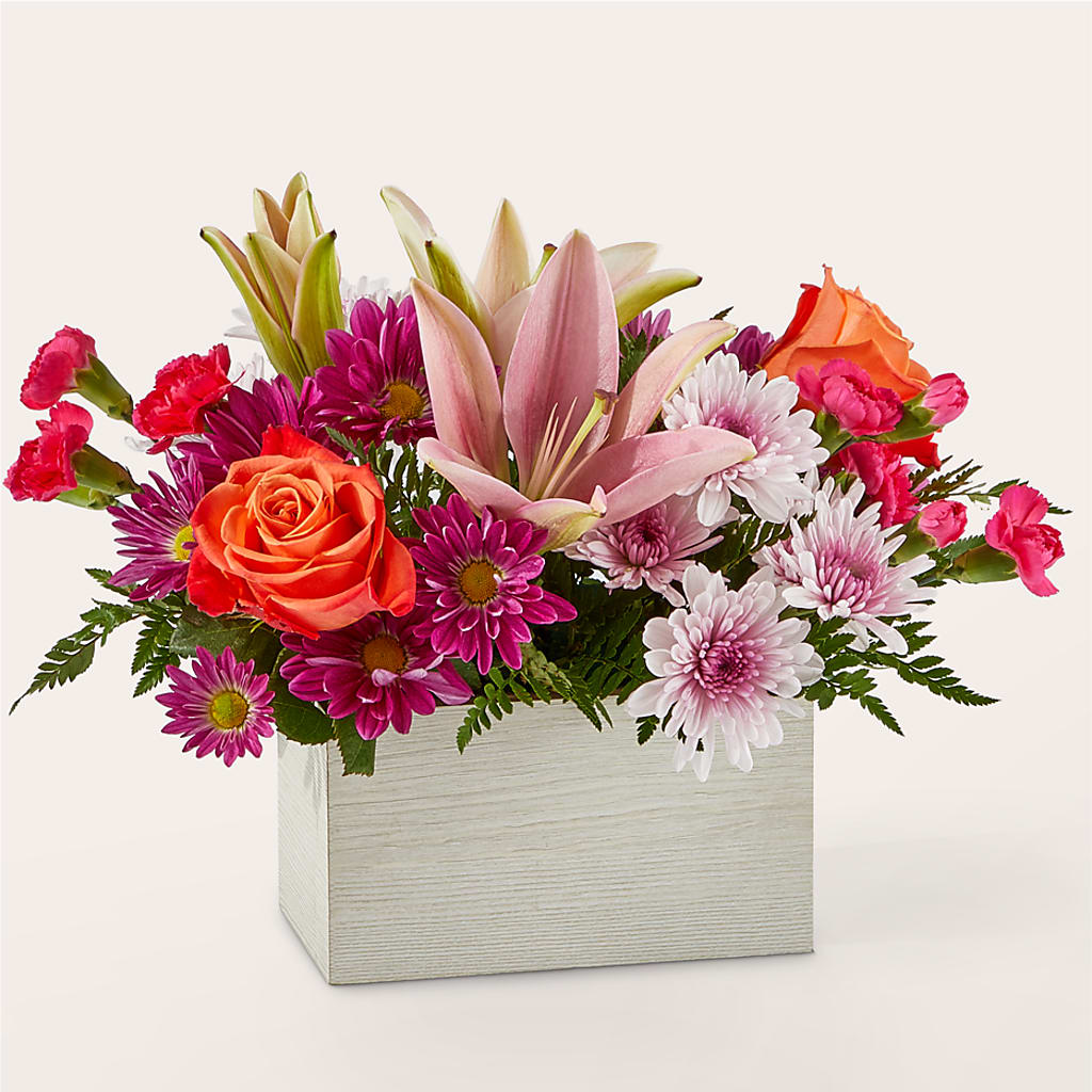 Light of My Life Box Bouquet –  Usa Flowershop Llc, Pompano Beach FL