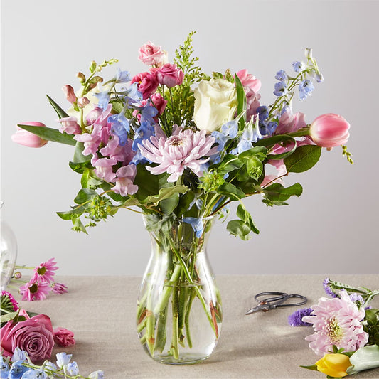 Pastel Tradition - A Florist Original –  Usa Flowershop Llc, Pompano Beach FL