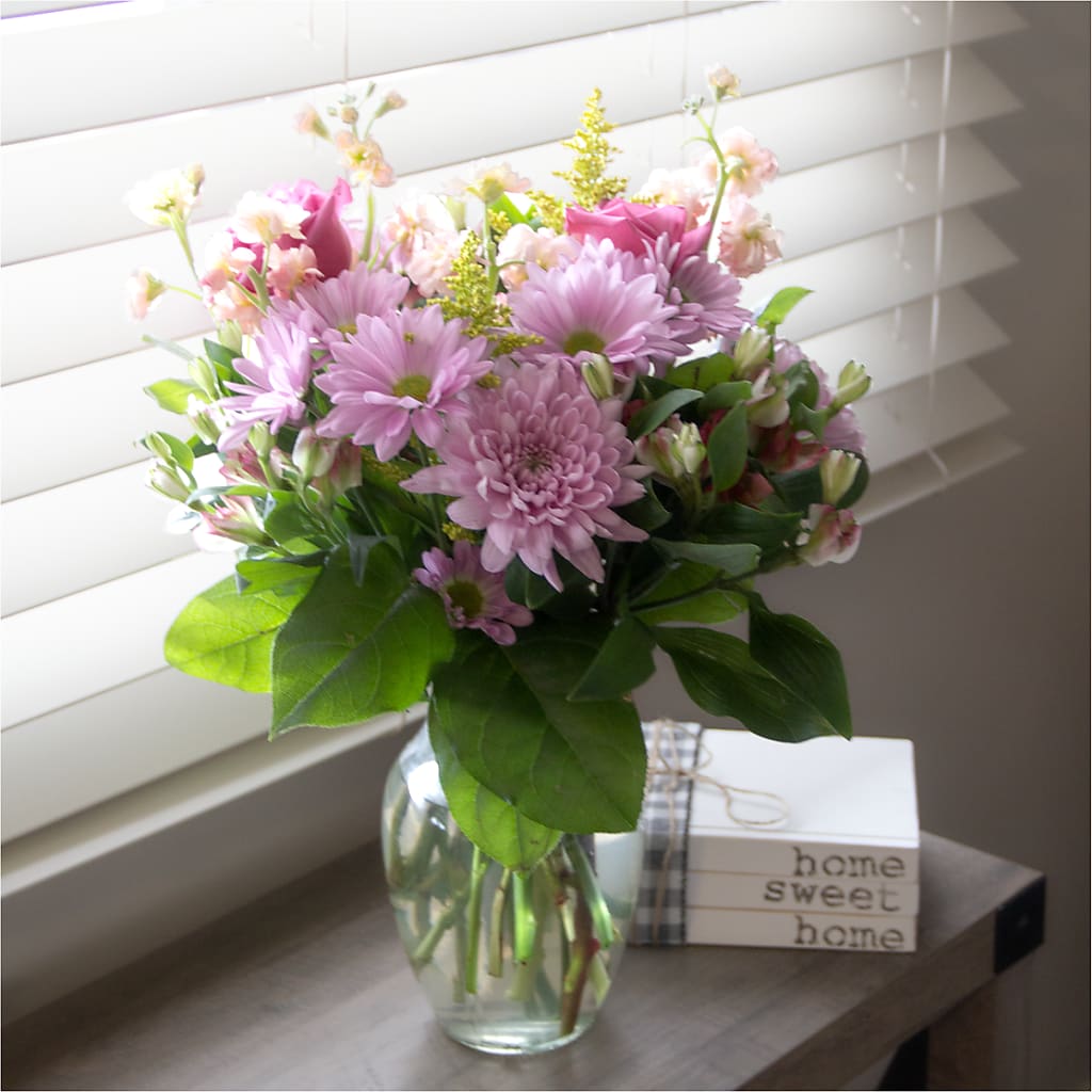 Pastel Tradition - A Florist Original –  Usa Flowershop Llc, Pompano Beach FL