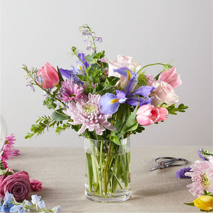 Pastel Tradition - A Florist Original –  Usa Flowershop Llc, Pompano Beach FL