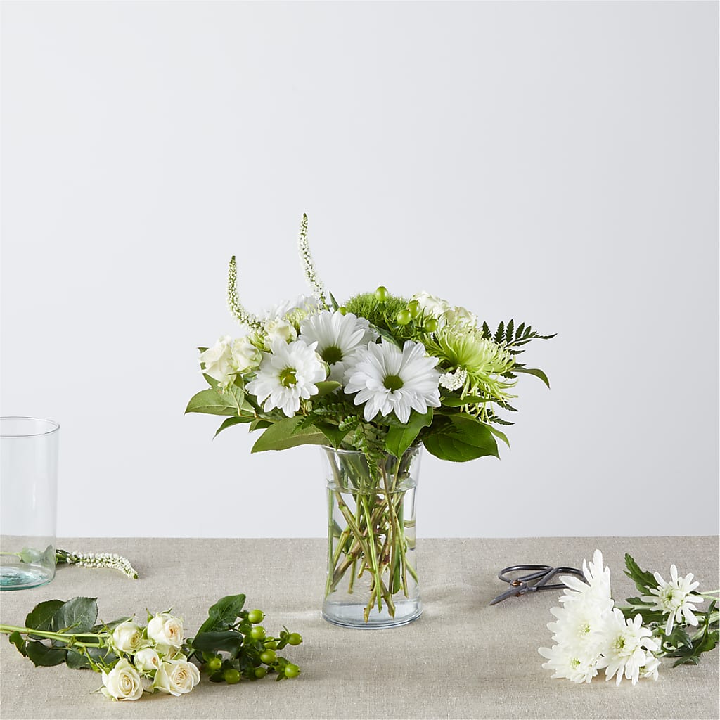 Irish Garden - A Florist Original –  Usa Flowershop Llc, Pompano Beach FL