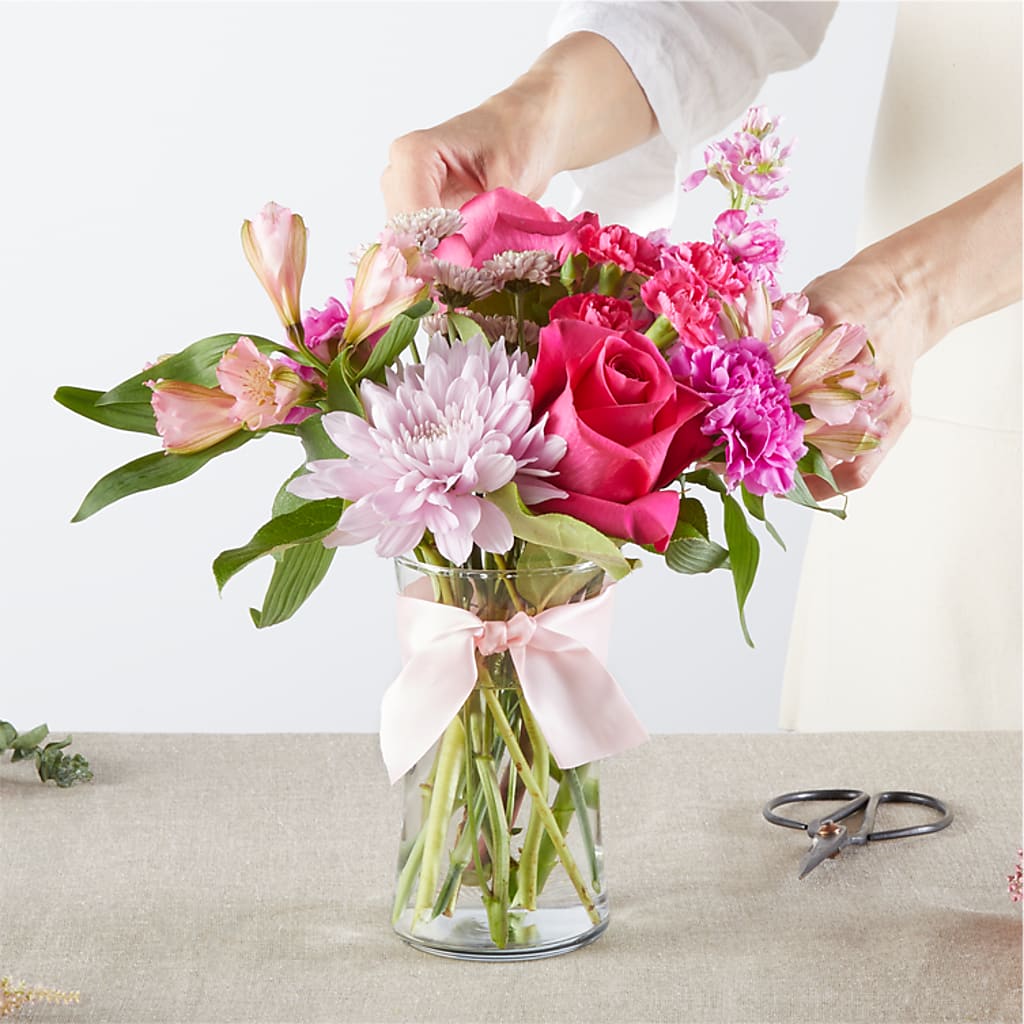 Pink Ribbon - A Florist Original –  Usa Flowershop Llc, Pompano Beach FL