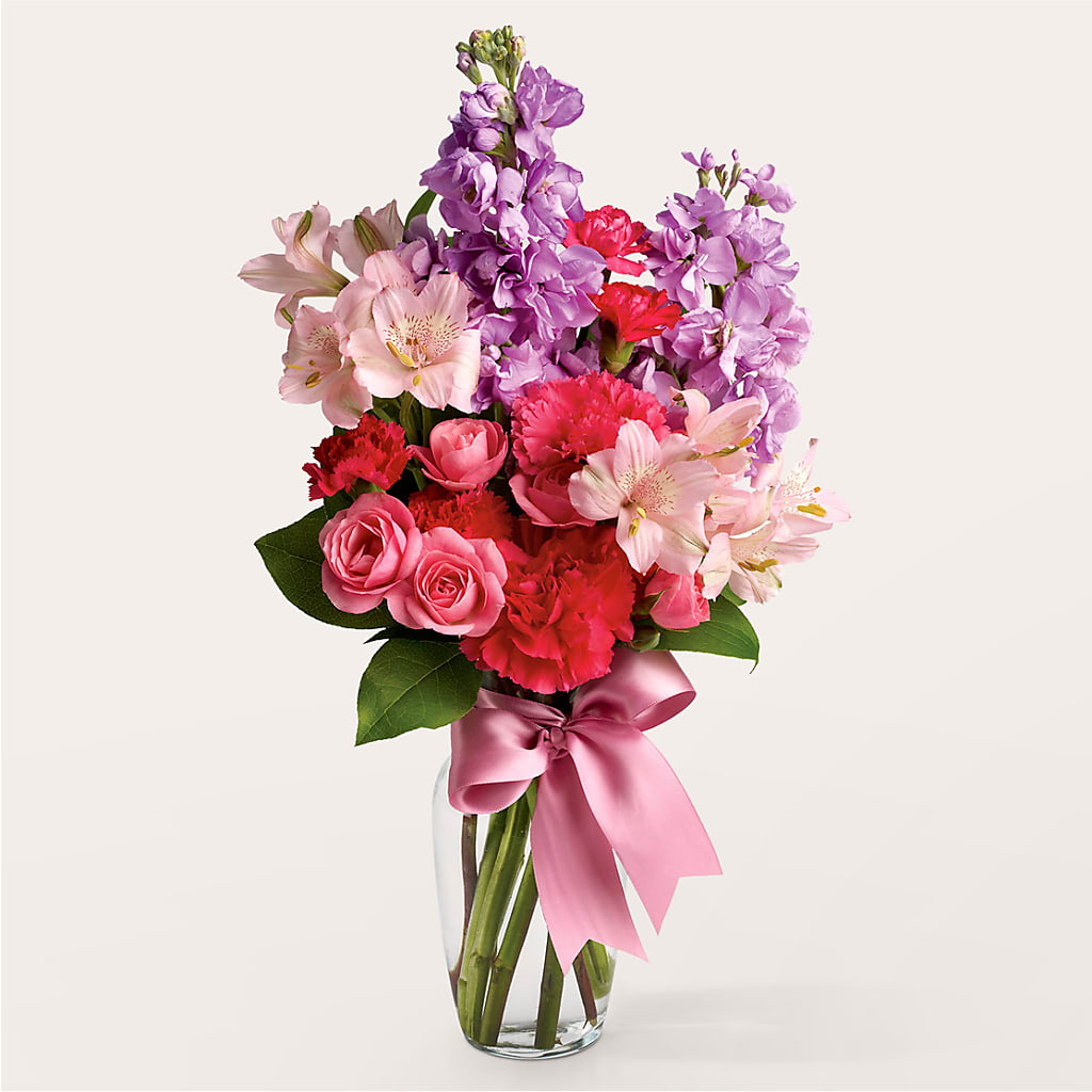 Main Character Bouquet –  Usa Flowershop Llc, Pompano Beach FL