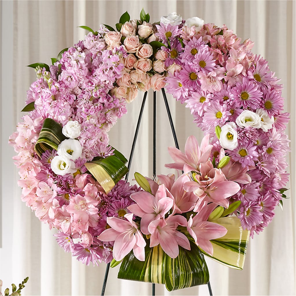 Gift of Warmth Wreath –  Usa Flowershop Llc, Pompano Beach FL