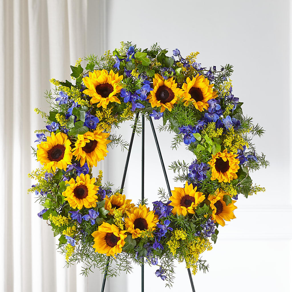 Bright Rays Wreath –  Usa Flowershop Llc, Pompano Beach FL