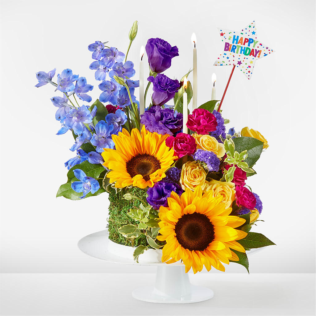 Star of the Day Floral Cake –  Usa Flowershop Llc, Pompano Beach FL