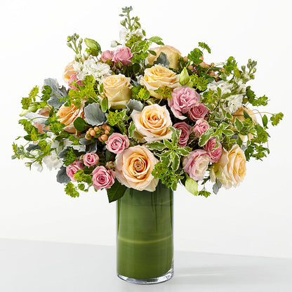 The Glamour Shot –  Usa Flowershop Llc, Pompano Beach FL