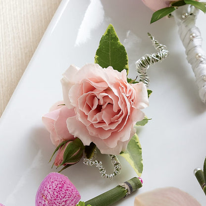 Pink Spray Rose Boutonniere –  Usa Flowershop Llc, Pompano Beach FL