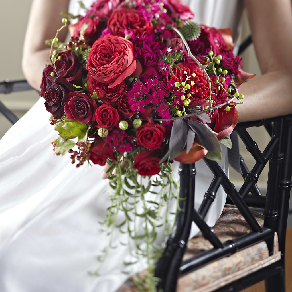 Pure Grace Bouquet  –  Usa Flowershop Llc, Pompano Beach FL