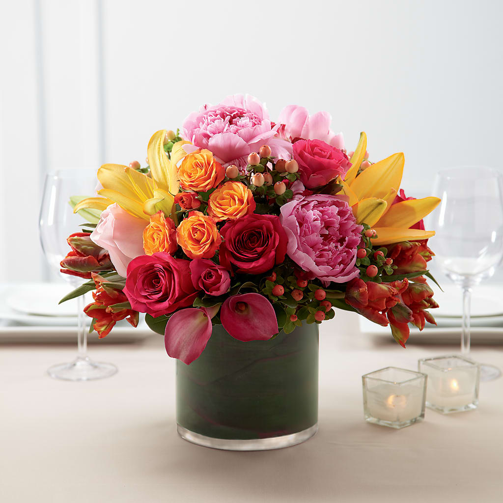 Color Mix Arrangement –  Usa Flowershop Llc, Pompano Beach FL