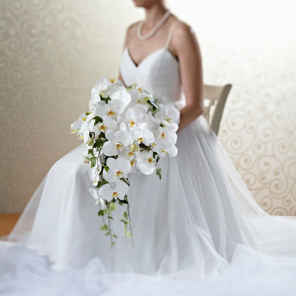 Classic White Bouquet –  Usa Flowershop Llc, Pompano Beach FL