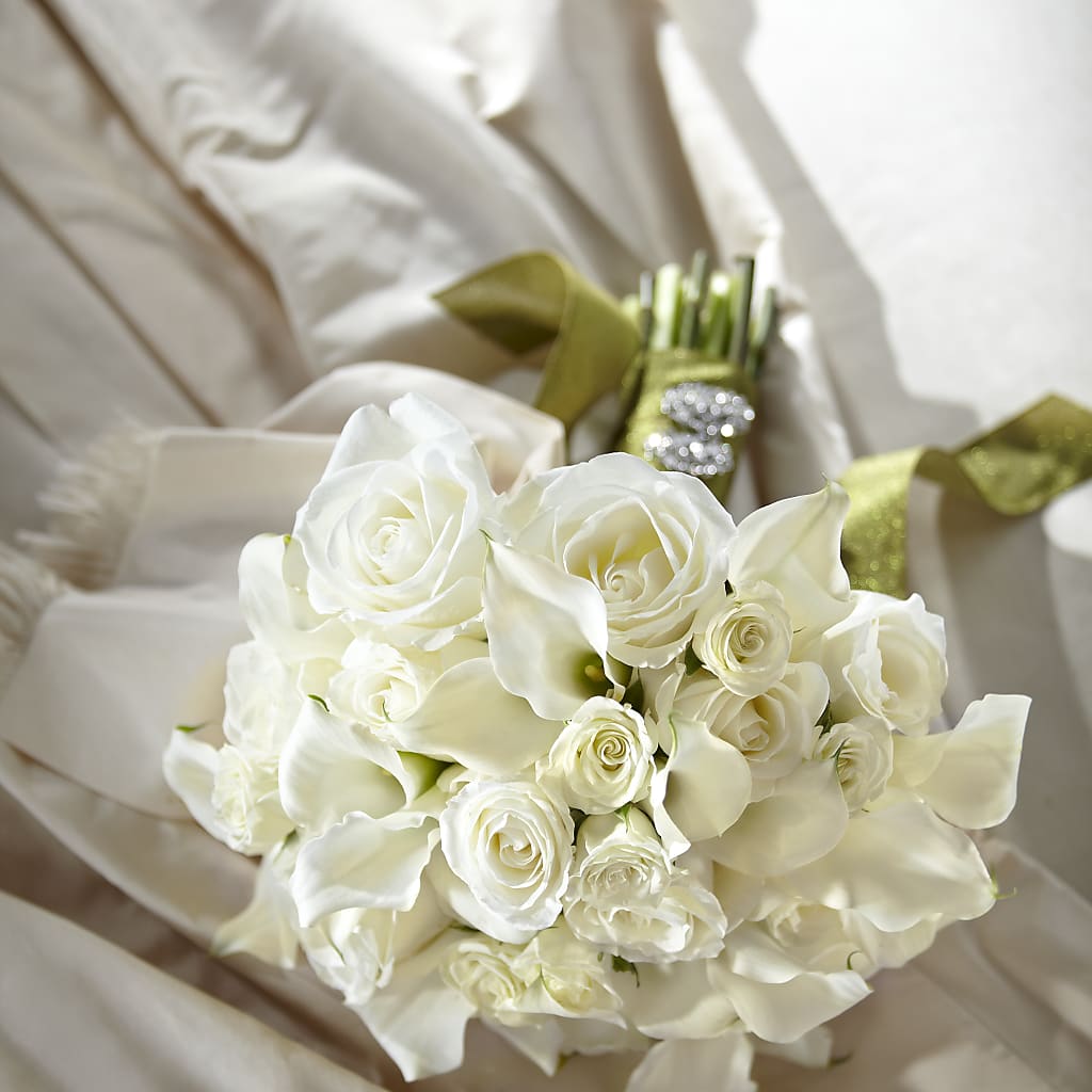 Serene Highness Bouquet –  Usa Flowershop Llc, Pompano Beach FL