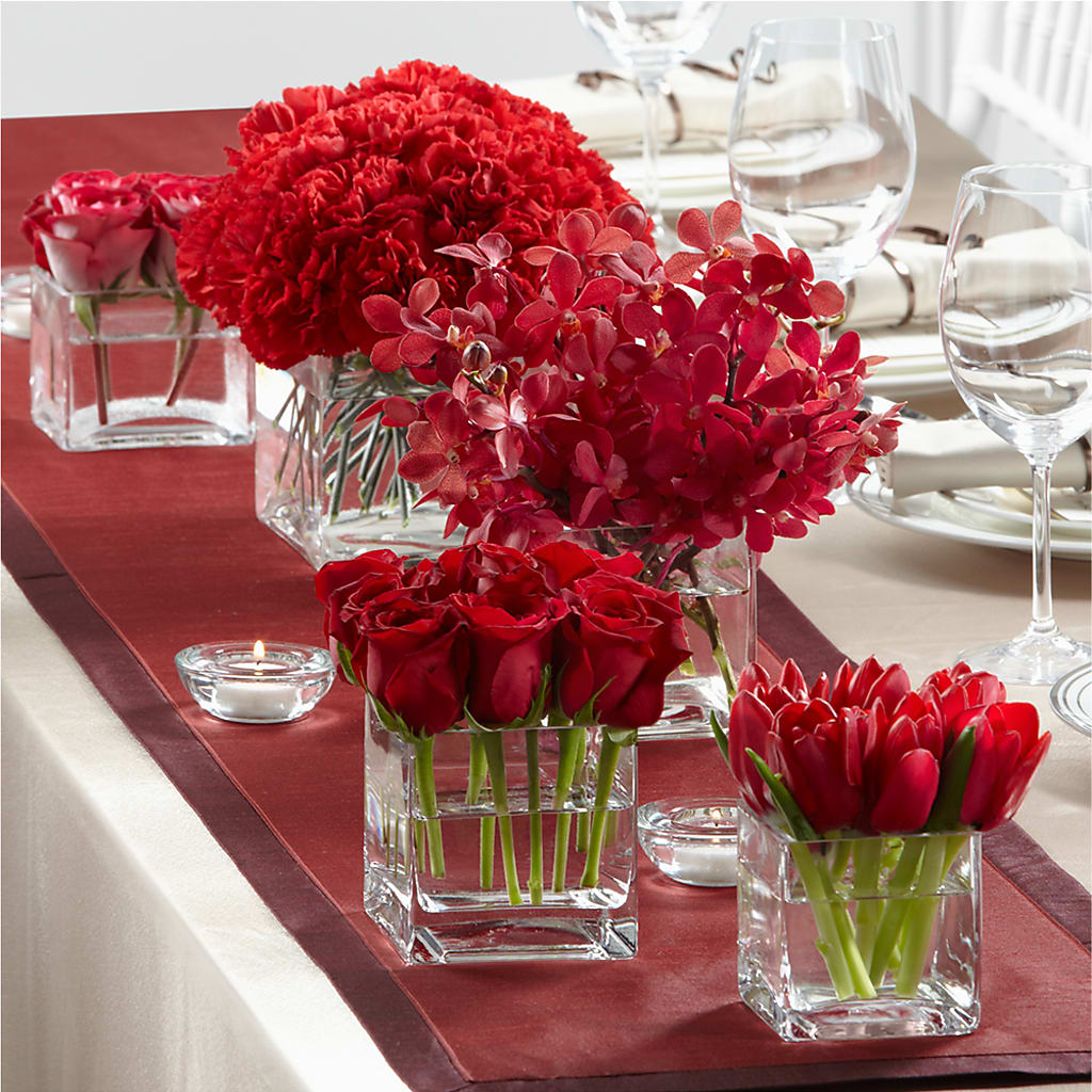 Modern Grace Centerpiece –  Usa Flowershop Llc, Pompano Beach FL