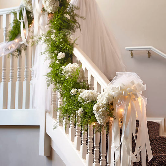 Champagne Dreams Garland –  Usa Flowershop Llc, Pompano Beach FL
